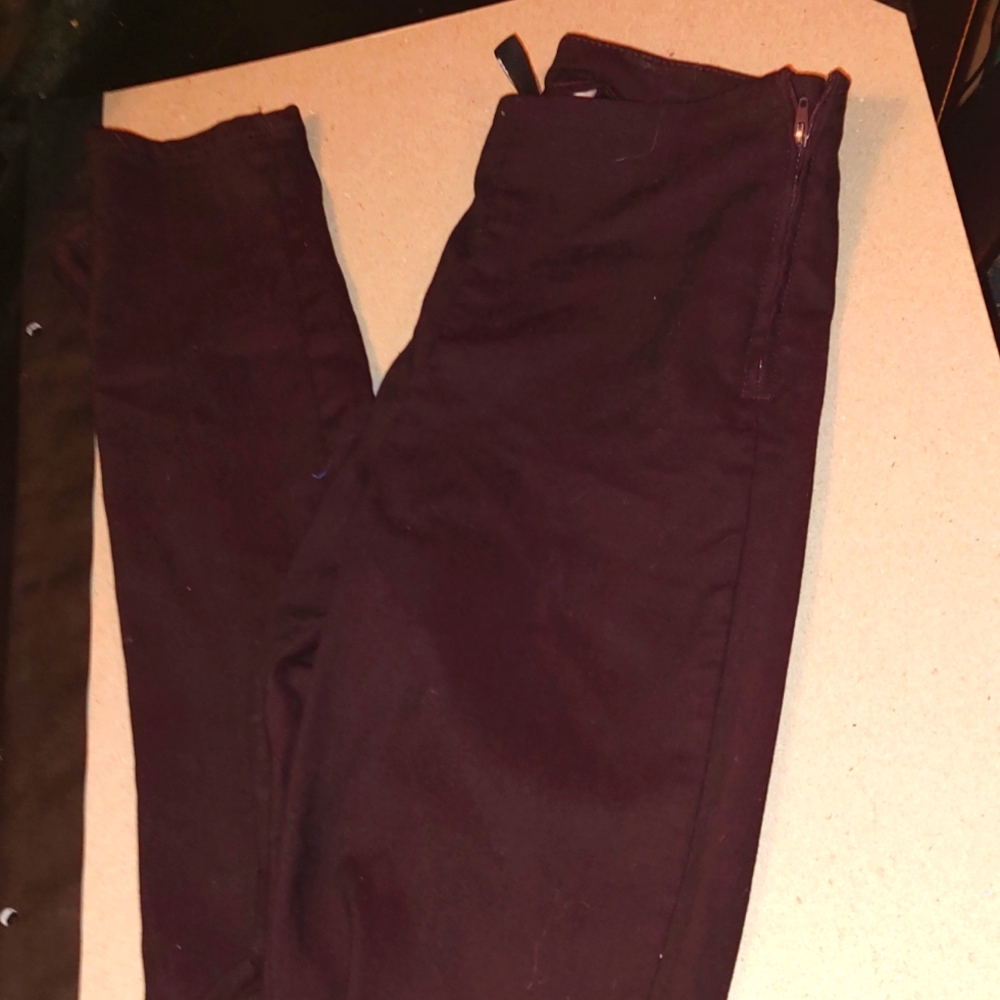 Divided Burgundy jeans!